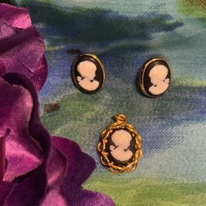 Napier Jewelry 3 Piece Black and Gold Cameo Set Earrings and Pendant